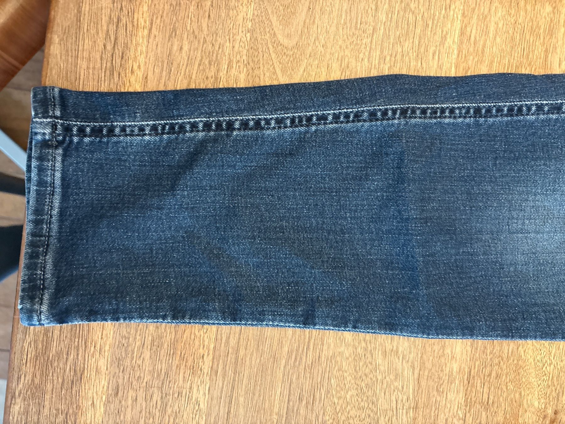 Tommy Hilfiger Jeans: Tommy Jeans Grösse 29/30 – Usato da Weesen venduto da D0101D 1