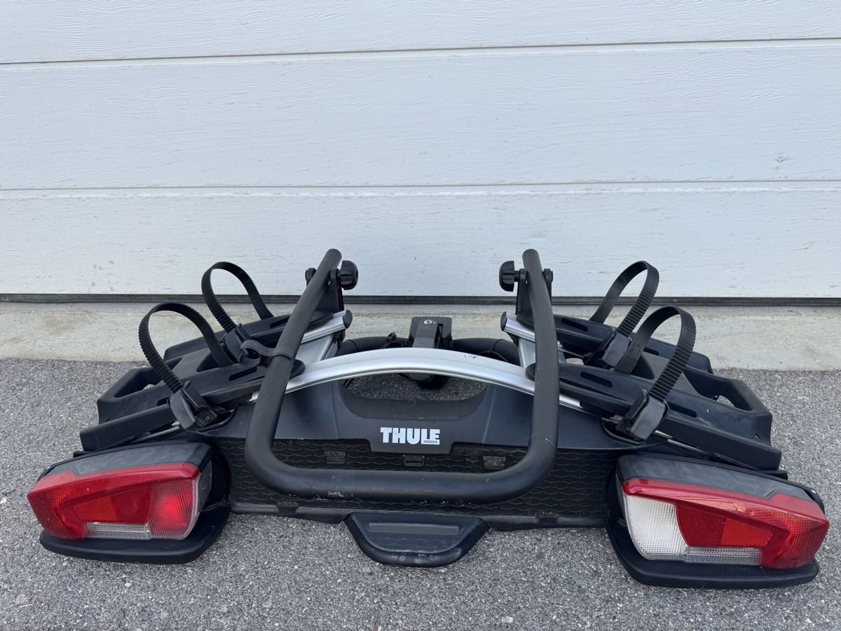 Thule Portapacchi: Thule VeloCompact 924 (2 bici) – Usato da Cottens FR venduto da d52461