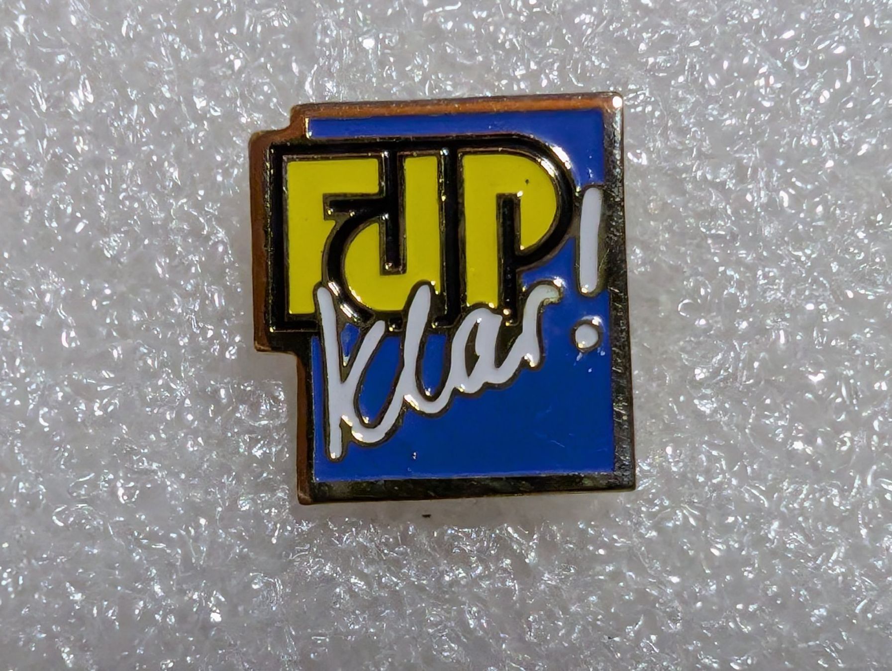 Plaketten & Abzeichen: Ansteckpin 258: FJP – Gebraucht aus Oppligen von Pin-Fall-Shop