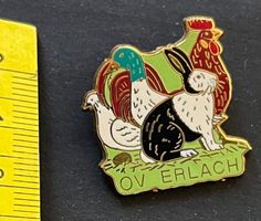 OV ERLACH, Hase, Hahn, Ente/ Pin