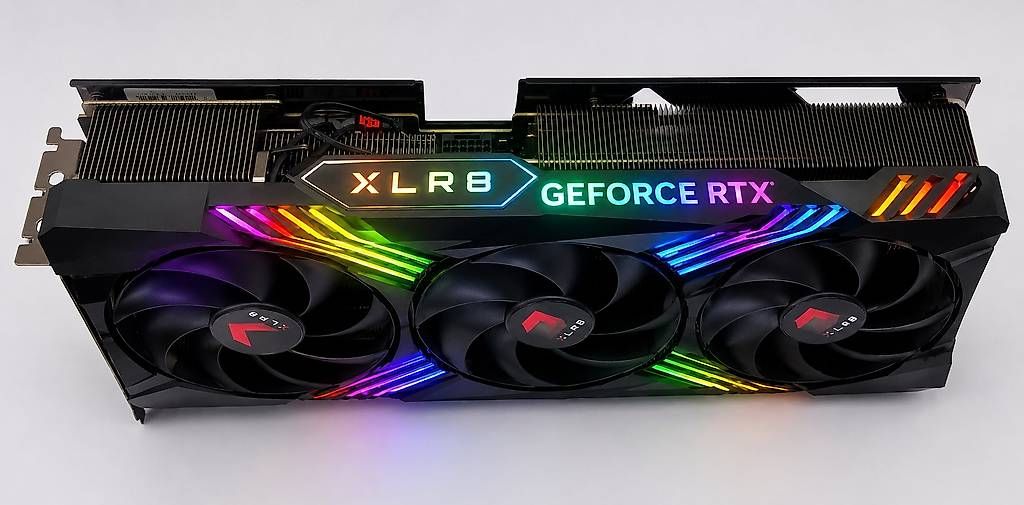 Cartes graphiques: PNY GeForce RTX 4070 Ti SUPER XLR8 - Garantie bis 2027 – D'occasion à Tramelan par Fr1ska 1