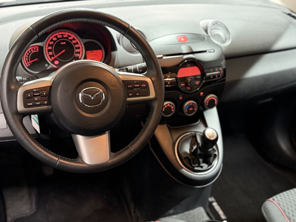 Automobili: Mazda 2 1.5 Frisch ab MFK & Service – Usato da Oberaach venduto da DJB21 5