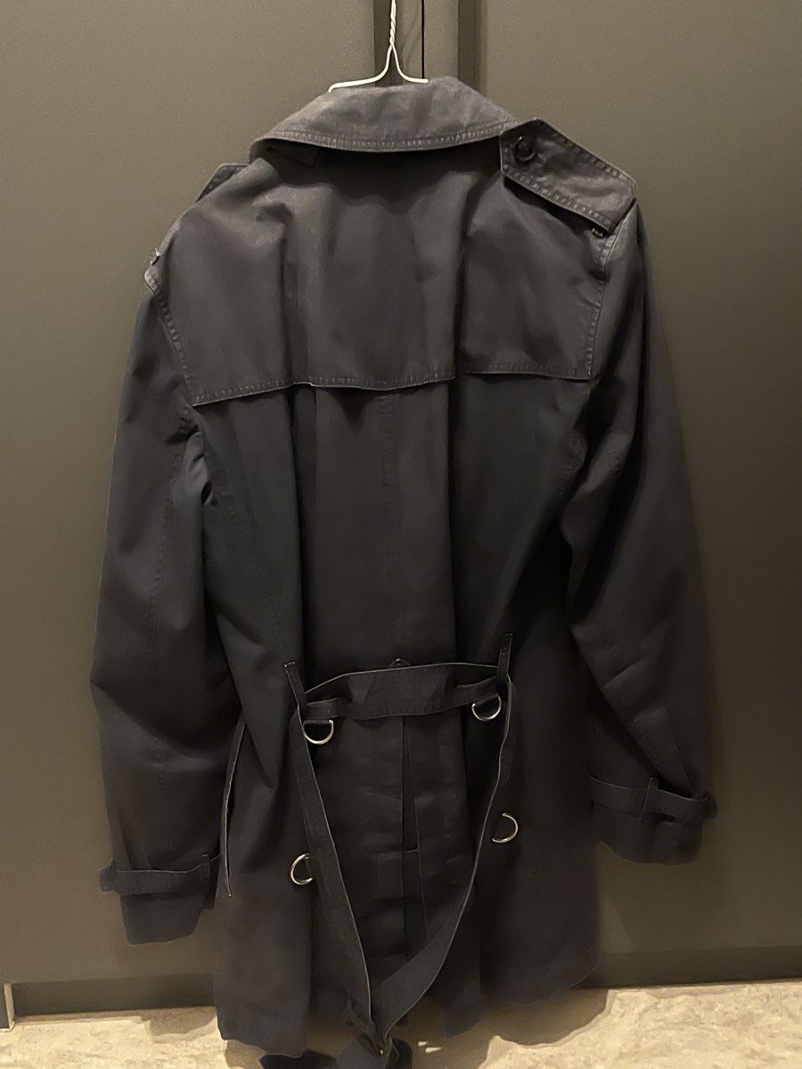 Burberry Giacche: Burberry Trenchcoat dunkelblau – Usato da Rümlang venduto da ohsnapiiitzme2 2