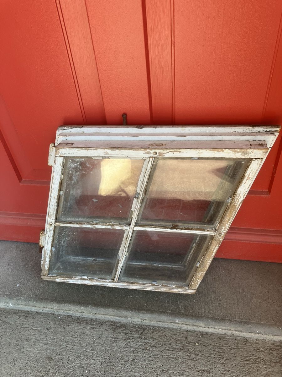 Finestre: Deko, Holzfenster klein mit Vorfenster ??? Schrägfenster – Usato da Neftenbach venduto da 889095 7