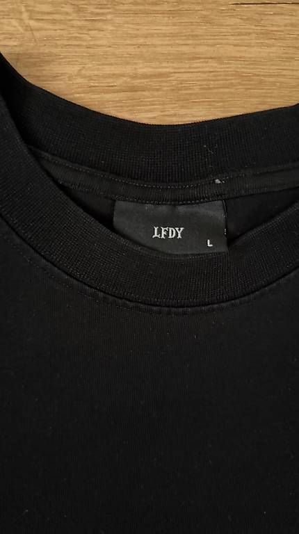 T-shirt: LFDY T – Nuovo e nell'imballaggio originale da Neuhausen venduto da agh_g2nd 2