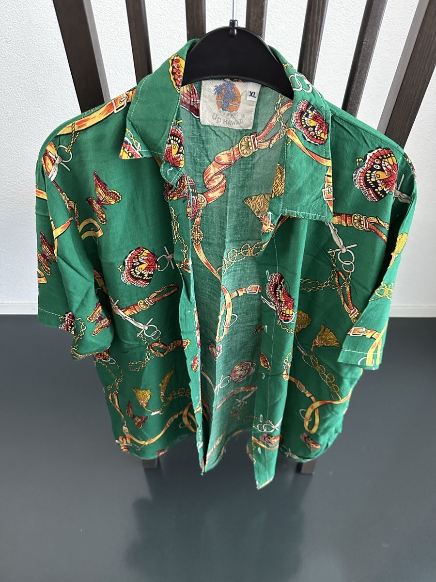 Camicie: Grünes Sommerhemd mit Muster – Usato da Schlieren venduto da James1010