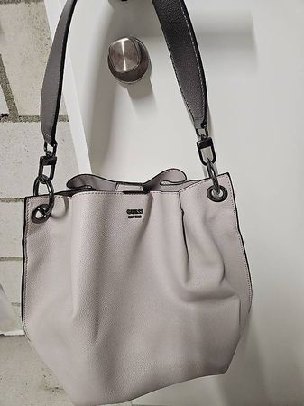 Guess Tasche