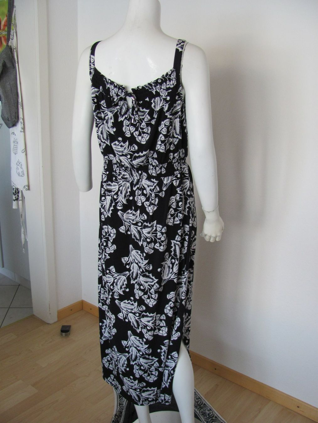 Comma Vestiti: Schönes Sommerkleid, Comma Grösse 38, – Nuovo (secondo la descrizione) da Gümligen venduto da Fantapanda 3
