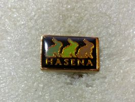 Ansteckpin 178: Hasena