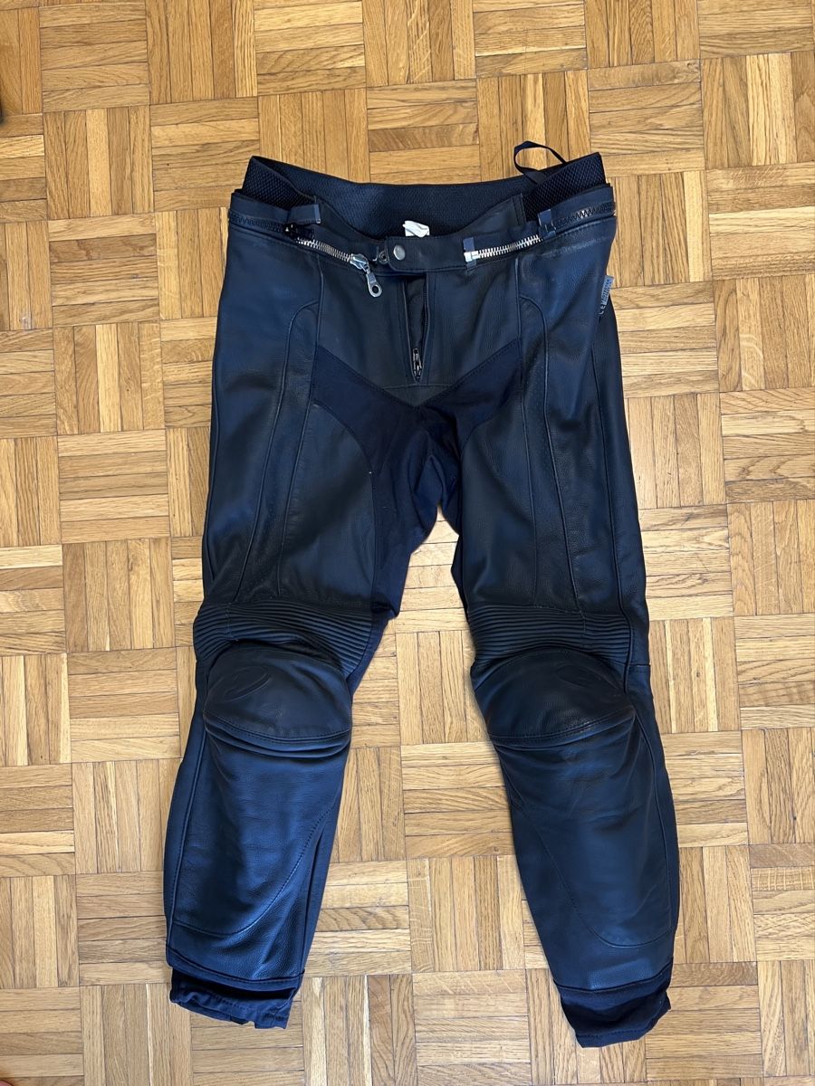 Held Completi: Held Motorrad Lederkombi Gr. 50 – Usato da Zürich venduto da peeroox 2