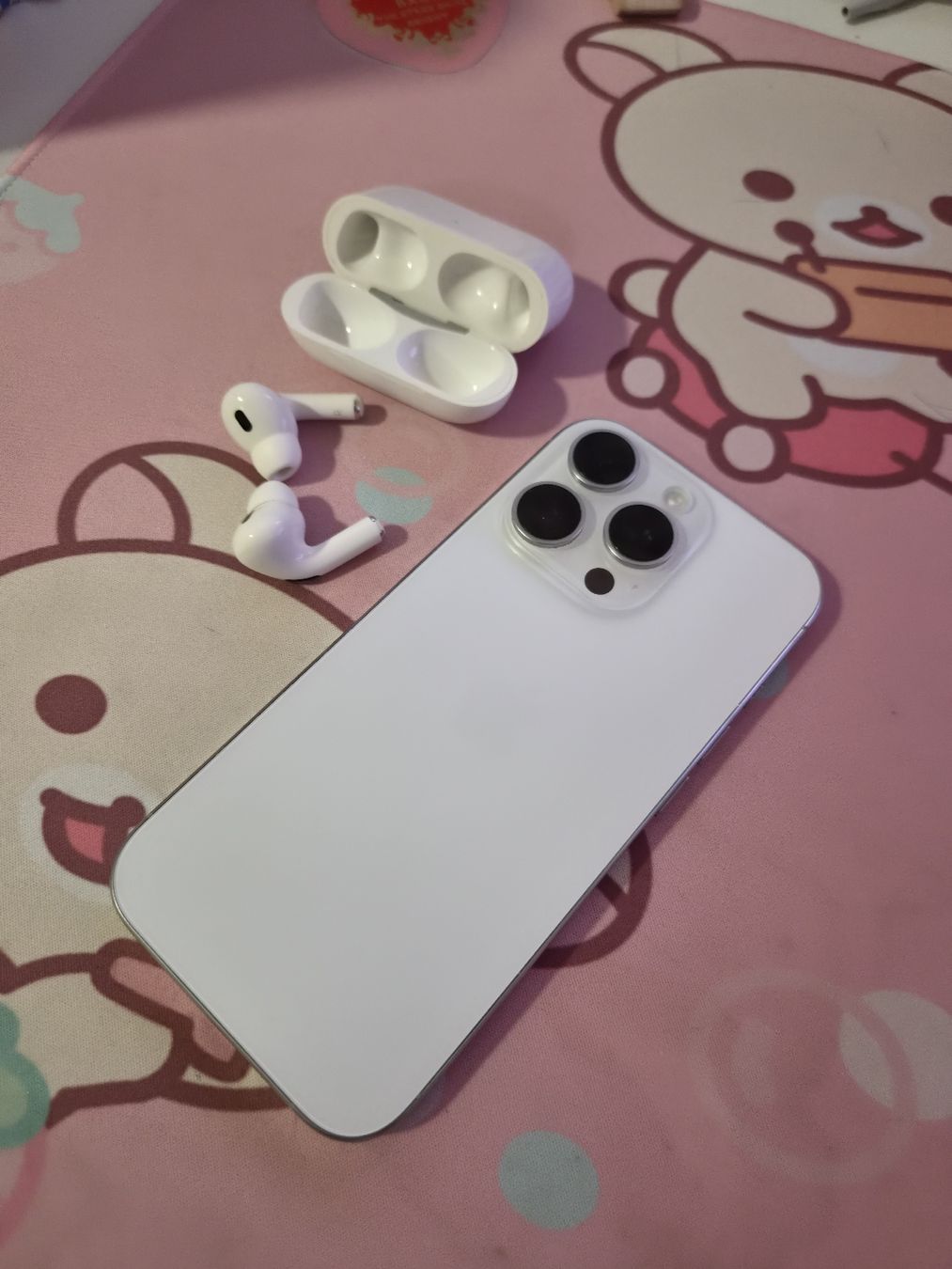 Apple Telefoni cellulari / Smartphones: IPhone 16 pro 512gb blanc – Usato da Plan-les-Ouates venduto da Meishu