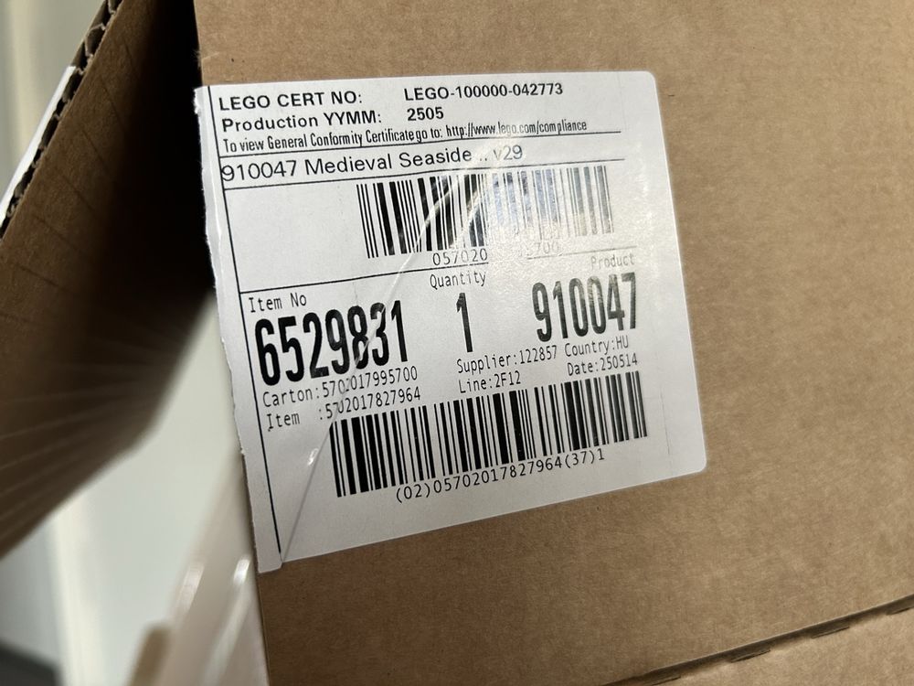 Lego Kit di costruzioni: LEGO Bricklink 910047 - Le marché médiéval NEW – Nuovo e nell'imballaggio originale da La Chaux-de-Fonds venduto da ThePatton 2