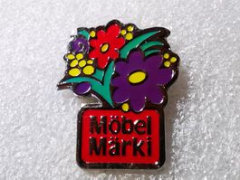 Ansteckpin 30: Möbel Märki
