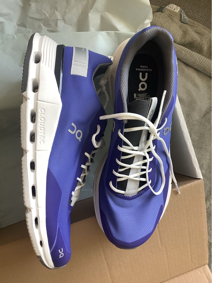 On Herrenschuhe: ON Cloudnova Form Gr 44,5 - Neu ungetragen Original – Neu und originalverpackt aus Wetzikon ZH von Uturn4 1