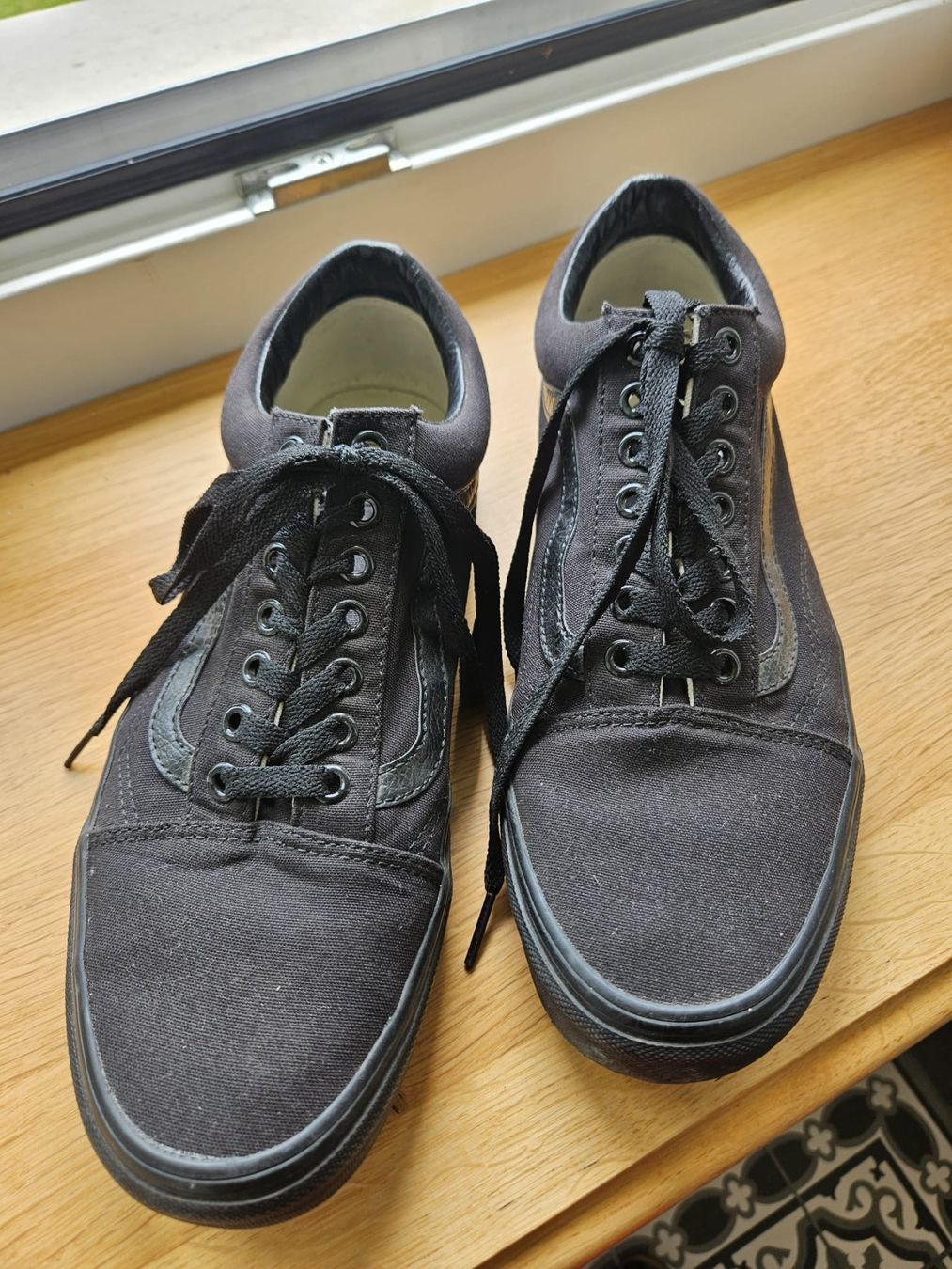Vans Scarpe da uomo: Vans 40.5 – Usato da Wikon venduto da Nouli01