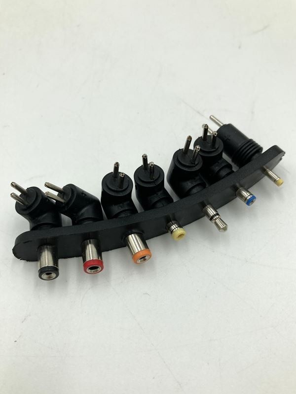 Caricabatterie: GOOBAY | Universal-Netzteil | 9 - 24 V | 7 Adapter – Nuovo (secondo la descrizione) da Wittenbach venduto da Restwert_St-Gallen 6