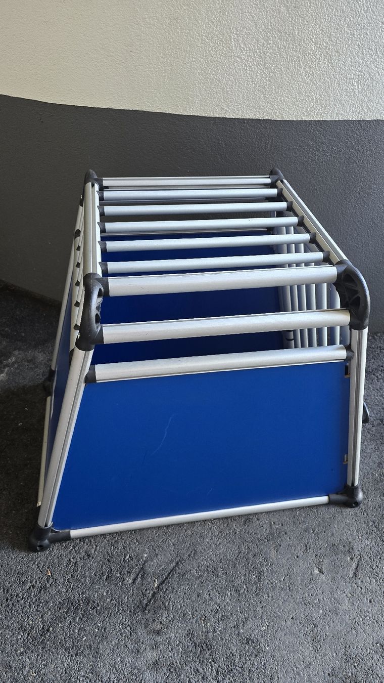 Gabbie, trasporto & Sicurezza: Hundebox Jesse James M – Usato da Buchrain venduto da urs_nq9w 1