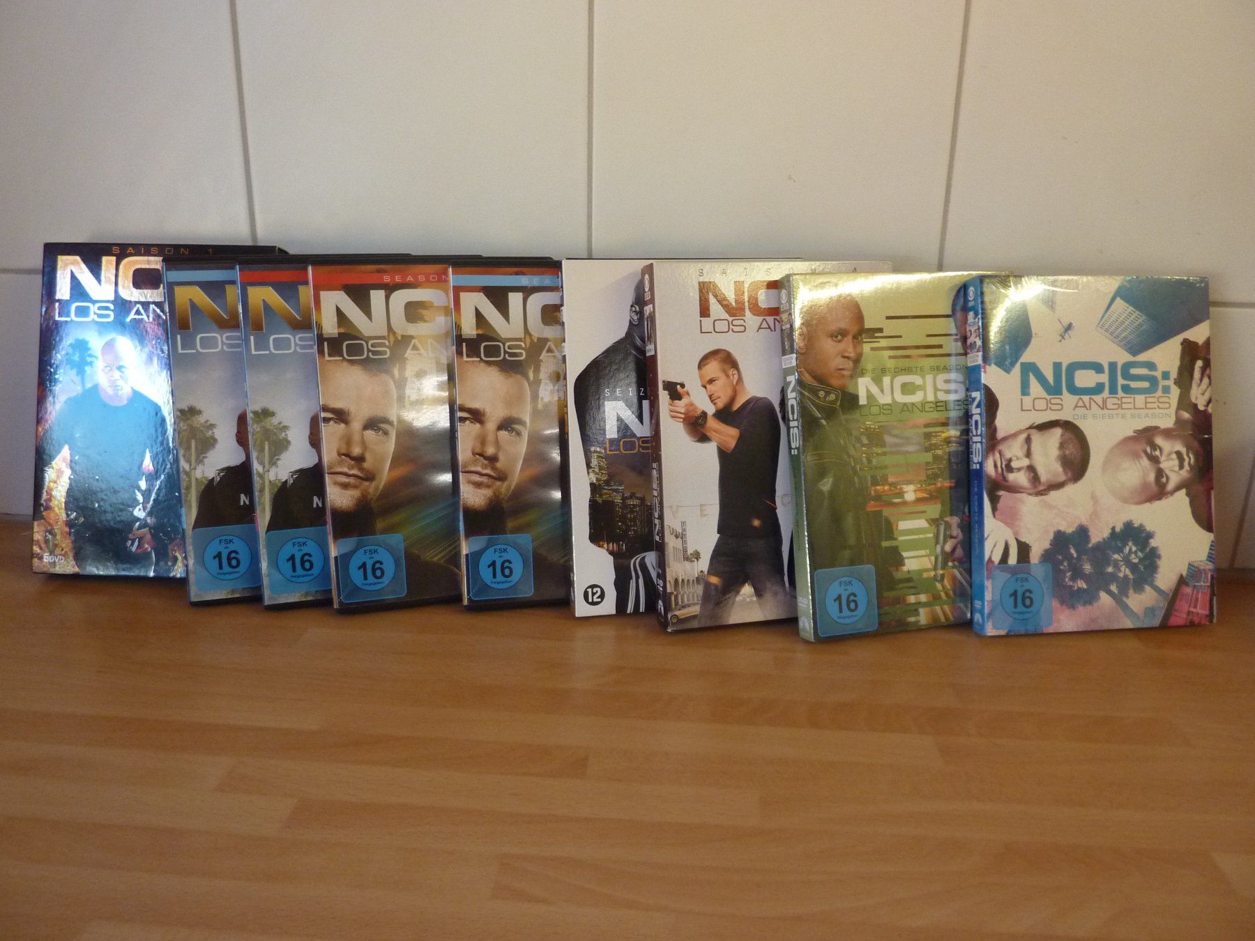 Tutti i DVDs: NCIS - Los Angeles  1-7 – Usato da Niederscherli venduto da Zahnd1