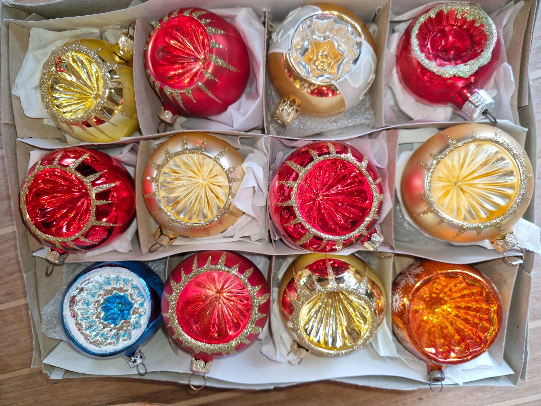 Tutte le decorazioni: alter Christbaumschmuck – Usato da Guarda venduto da rue_bpd7 1