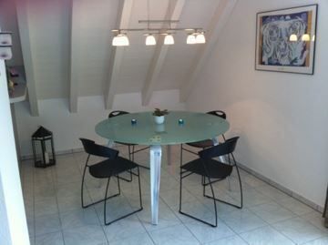 Tavoli: ROMEO: Moderner Glasesstisch – Nuovo (secondo la descrizione) da Zufikon venduto da bienchen35