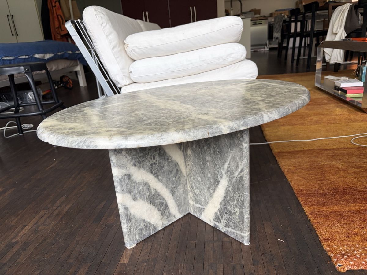 Tavoli: Marble Coffee Table Oval Grey White Marble Stone – Usato da Zürich venduto da wut_25df 2