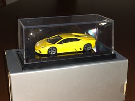 Lamborghini Reventon 1/64 no Mini GT