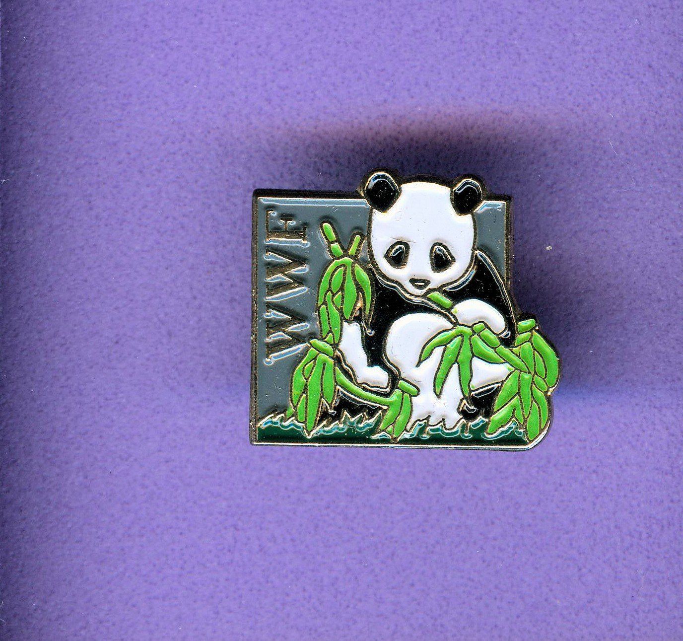 WWF Placchette & Badge: WWF  Panda – Usato da Winterthur venduto da Sammleroase