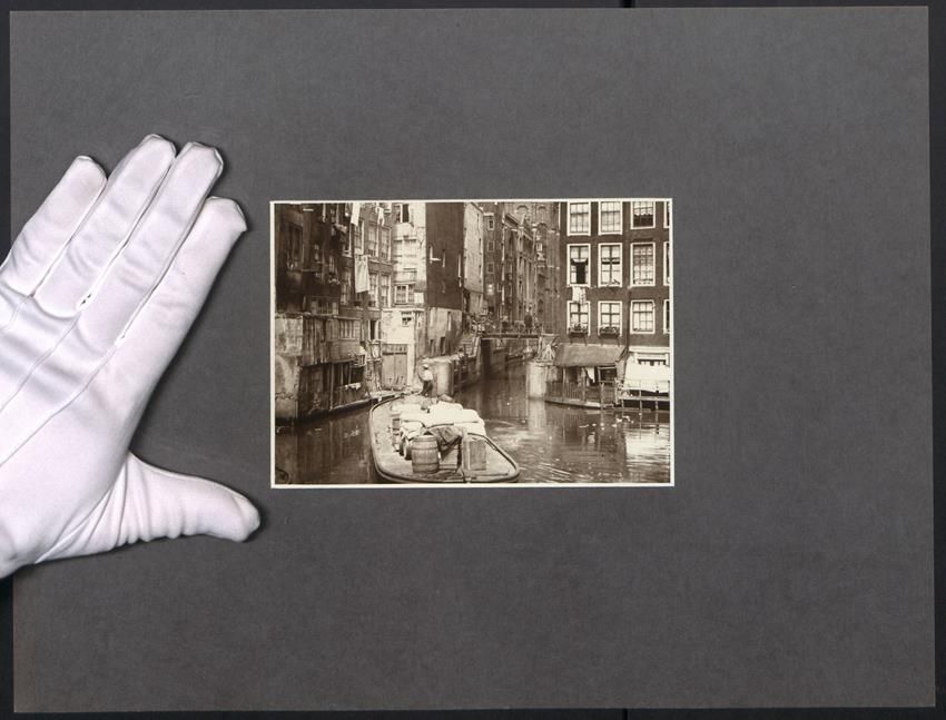 Fotografie & Manifesti: Fotografie Amsterdam, Het Kolkje Amsterd – Usato da Berlin venduto da bartko-reher