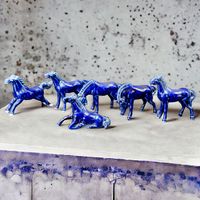 Six chevaux vintage de Wang Mu porcelaine chinoise bleue