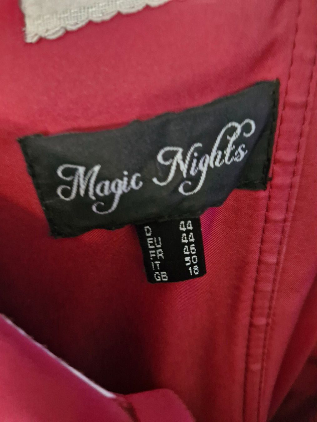 Vestiti: Magic Nights Abendkleid rot Grösse 44 neuwertig – Usato da Aadorf venduto da MediaGuru 2