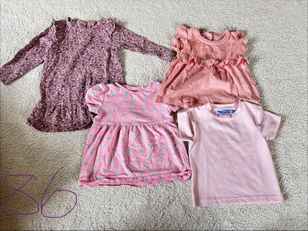 Lotti & Set di vestiti: Mädchenkleidung – Usato da Pieterlen venduto da JK99 2