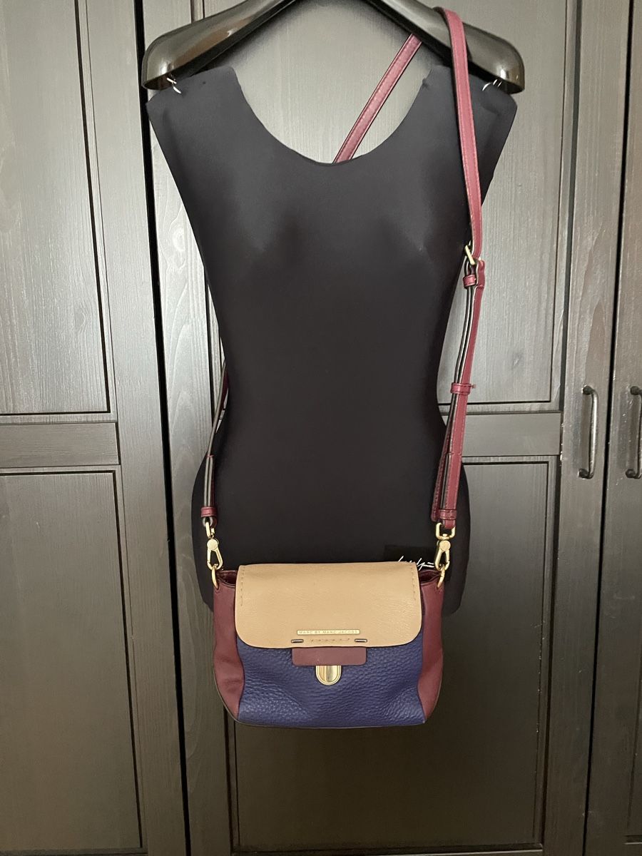 Marc Jacobs Taschen: Echtleder Umhängetasche v. Marc by Marc Jacobs – Gebraucht aus Basel von Mrs_Bee 1