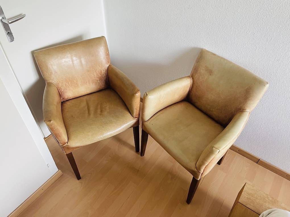 Poltrone: Deux fauteuils design en cuir  – Usato da Genève venduto da Alamirk 1