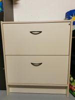 Grosser und stabiler Aktenschrank ab Fr. 1.--