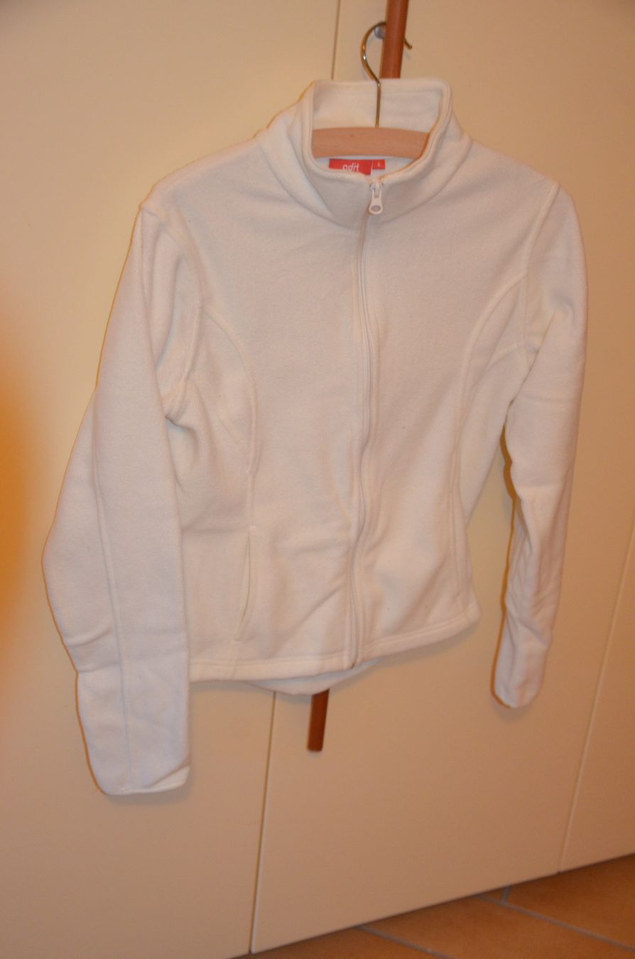 Giacche: TAILLE S - VESTE FLEECE – Usato da Chiasso venduto da Dolly015