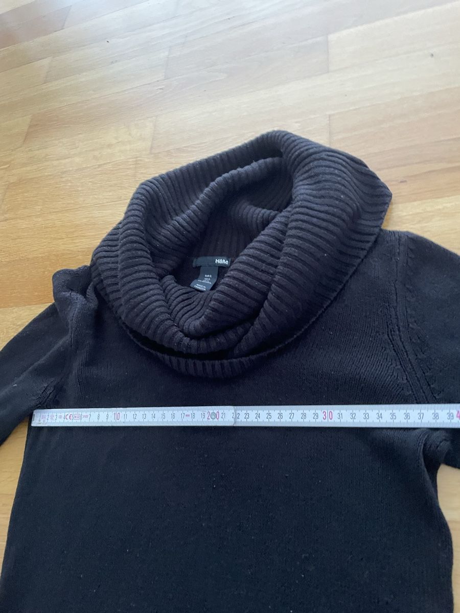 Pullover & Sweatshirts: Rollkragenpullover schwarz Grösse S  – Gebraucht aus Oberwil BL von Petermib 1