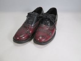 1 Paar exklusive rahmengenähte Damenschuhe / Gr. 39