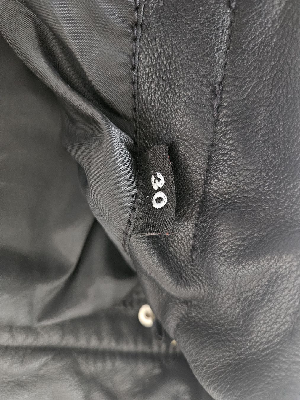 Pantaloni: Echtleder Hose mit Schnallen,Grösse 30 inch = Grösse 38 – Nuovo e nell'imballaggio originale da BALTERSWIL venduto da Black-Morphis 4