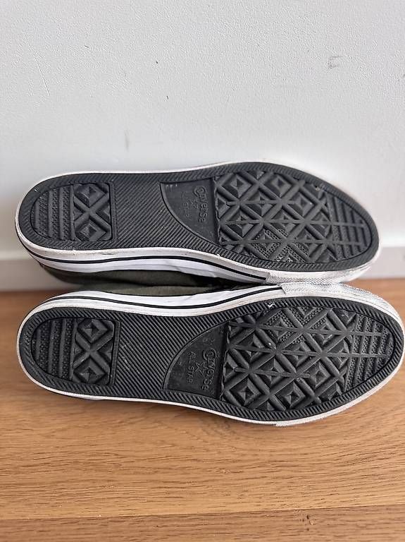 Scarpe da uomo: Converse Turnschuhe, Grösse 38.5 – Usato da Birmensdorf ZH venduto da FiKaVa 3