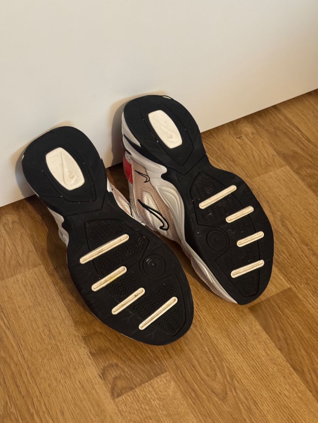 Nike Herrenschuhe: Nike Sneaker Damen Grösse 8/39 – Gebraucht aus Baden von frattelli 1