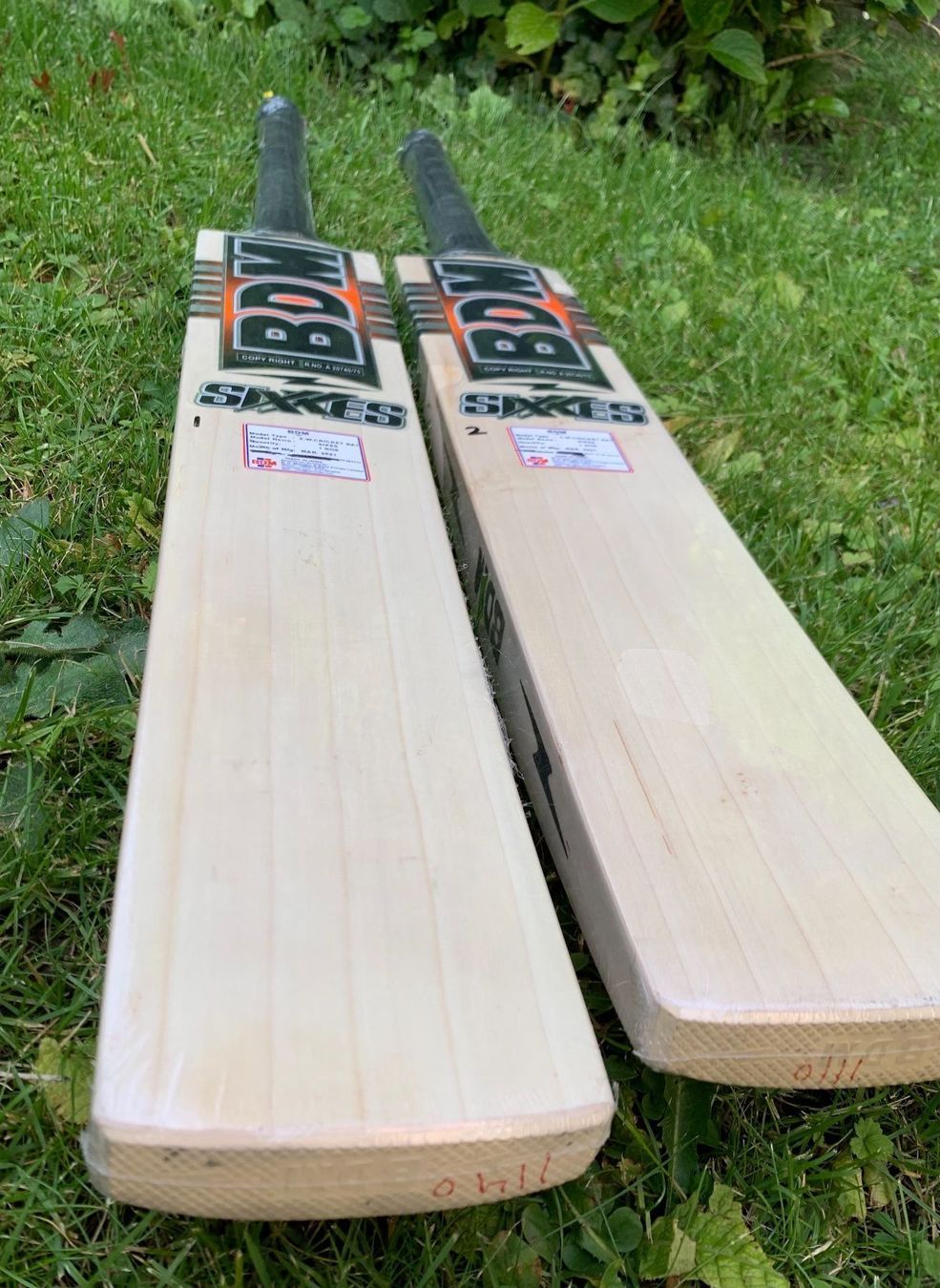 Articoli in legno: Cricket Bats BDM Sixes English Willow SH – Nuovo e nell'imballaggio originale da Luzern venduto da ronymamuni 7