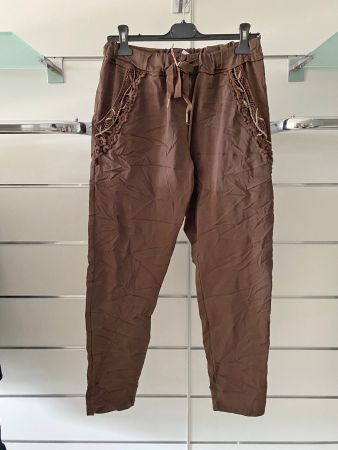 Hose Spitzenborte - Grösse ca. 34/36/38 - NEU