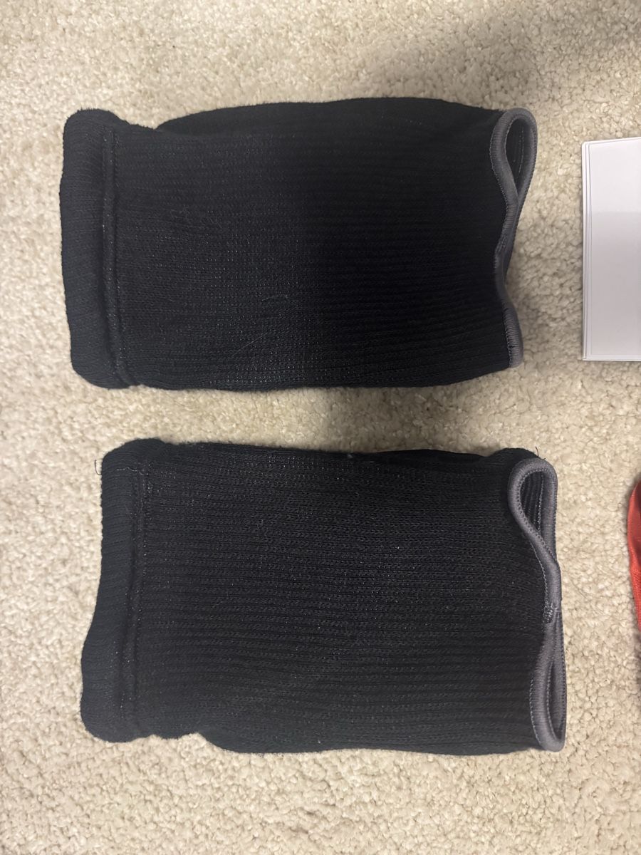 Protezioni & Imbottiture: MCDAVID Knee Pads – Nuovo (secondo la descrizione) da Neerach venduto da Jenny55555 4