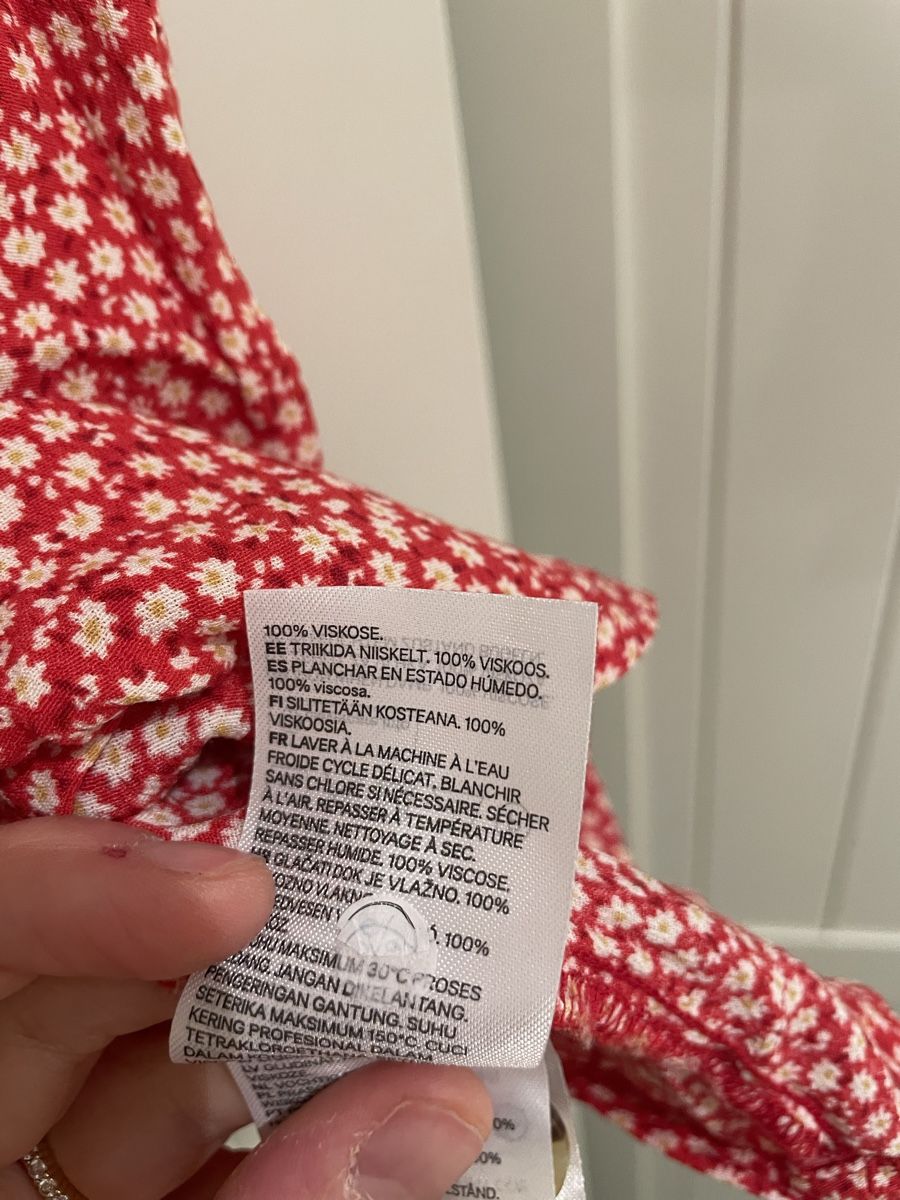H&M Kleider: Sommerkleid entspricht Grösse 40 – Gebraucht aus Rorbas von erdbeeri91 2