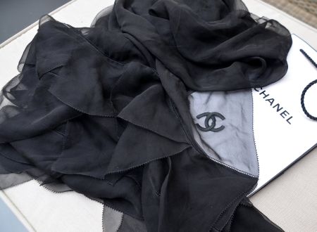 Seidenschal Chanel foulard en soie