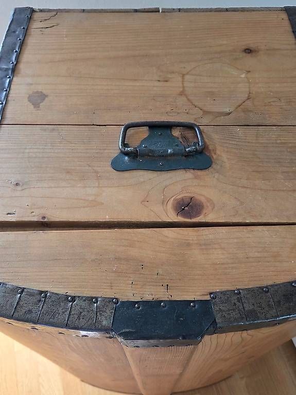 Truhen: Bar aus Holztruhe – Gebraucht aus Holziken von butterfly48 1