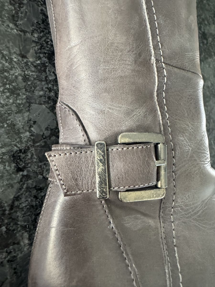 Scarpe da donna: Bottes grises – Nuovo (secondo la descrizione) da Blonay venduto da Celuna 2