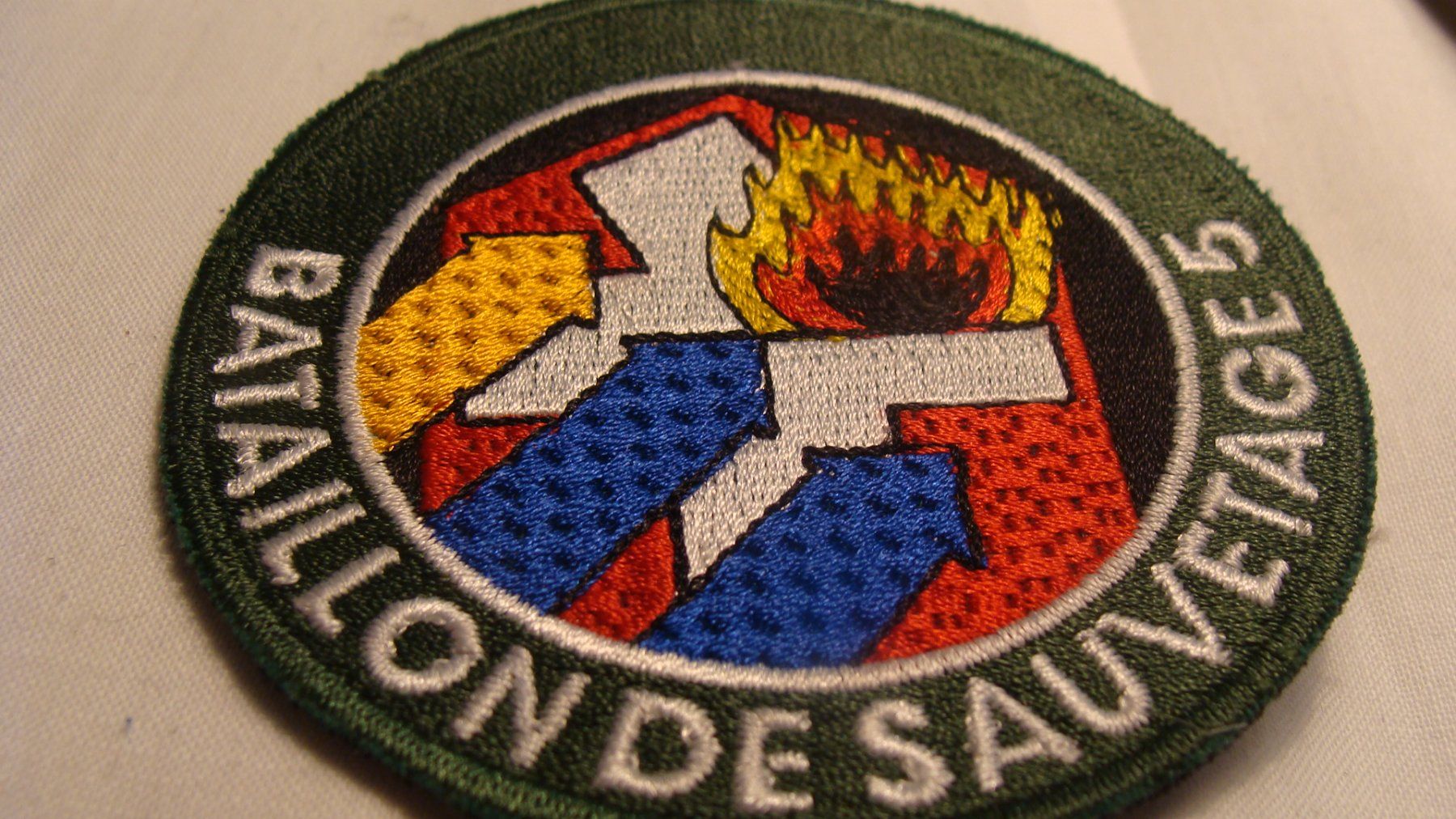 Armée suisse Plaquettes & Badges: Bataillon de sauvetage – D'occasion à Cuarny par