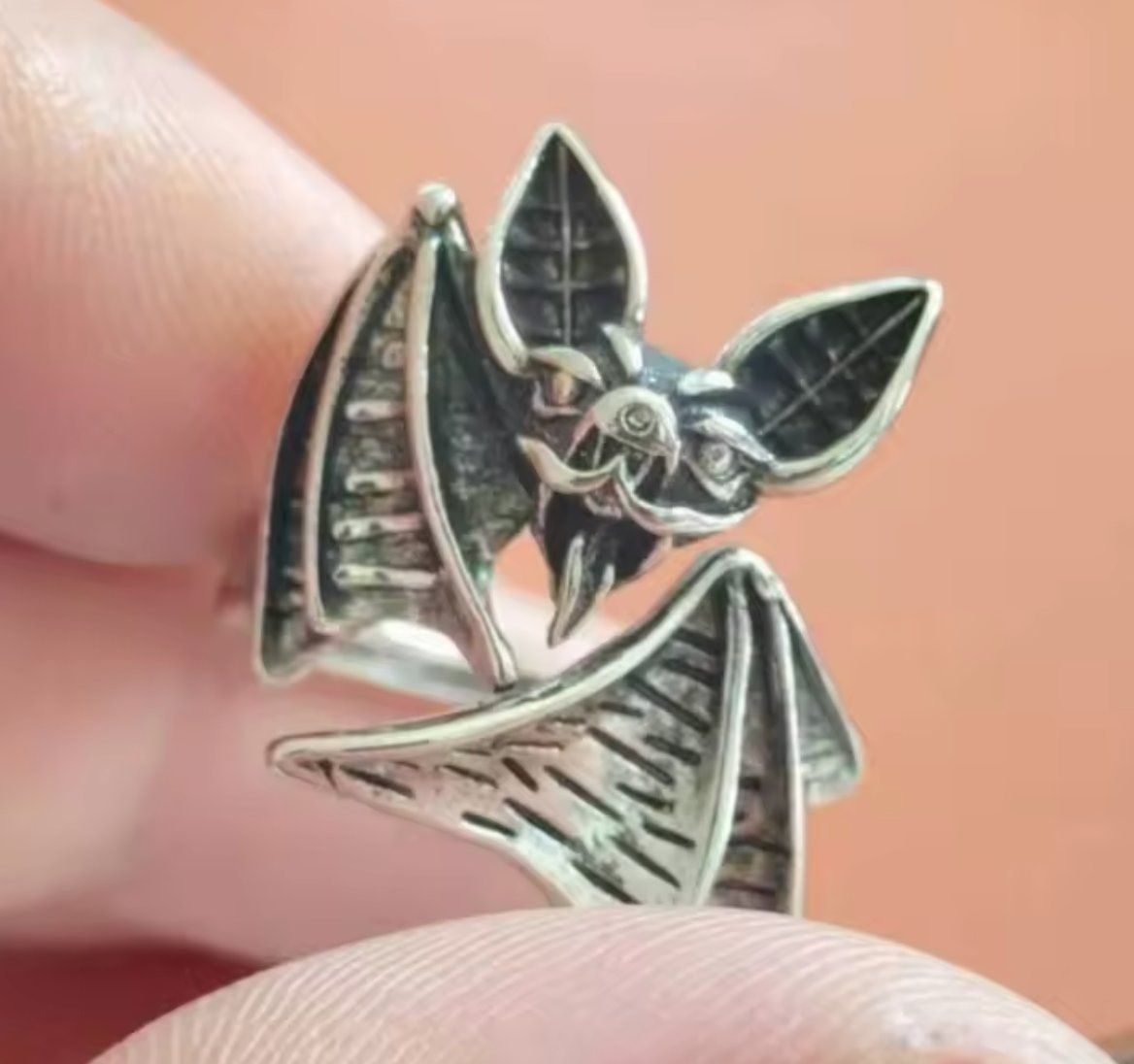 Anelli: Ring Fledermaus Verstellbar – Nuovo e nell'imballaggio originale da Eschenbach SG venduto da ...- 1