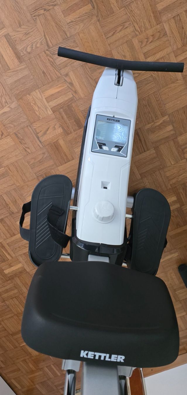 Kettler Vélos d'appartement: Kettler Rudergerät mit Display – D'occasion à Schaffhausen par ora_fpw6 3